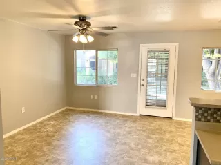 Photo #6: 6080748 Listing 