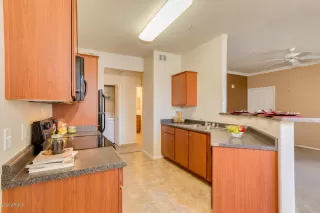 Photo #6: 6080780 Listing