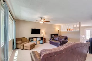 Photo #3: 6080840 Listing