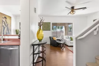 Photo #2: 6080866 Listing 