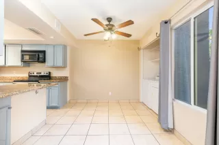 Photo #3: 6080898 Listing 