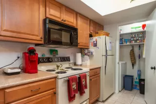 Photo #4: 6081128 Listing