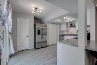 Photo #6: 6081199 Listing 