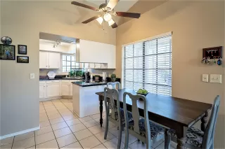 Photo #3: 6081215 Listing