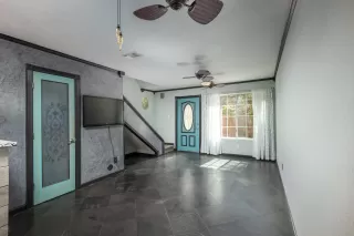 Photo #1: 6081340 Listing