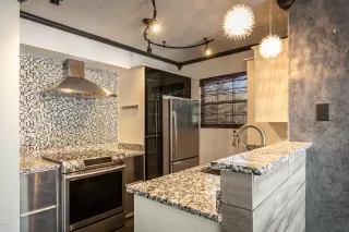 Photo #4: 6081340 Listing