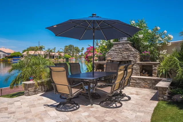 MLS: 6081572 Condo For Sale