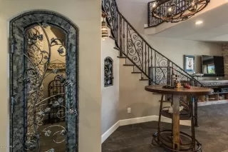 Photo #2: 6081572 Listing 