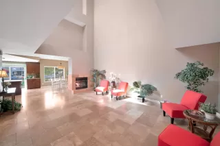 Photo #3: 6081608 Listing