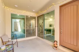 Photo #2: 6081840 Listing