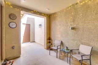 Photo #3: 6081840 Listing