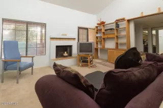 Photo #5: 6082022 Listing