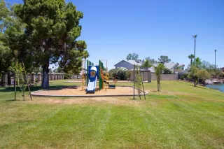 Photo #3: 6082109 Listing