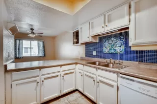 Photo #4: 6082139 Listing