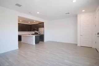 Photo #1: 6082344 Listing 