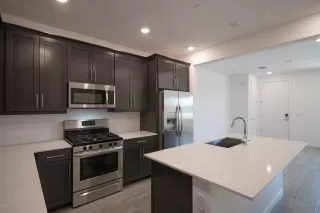 Photo #3: 6082344 Listing 