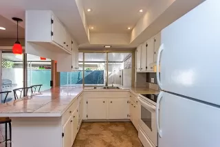 Photo #2: 6082398 Listing 