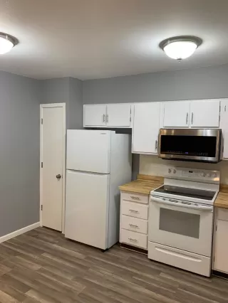 Photo #2: 6082418 Listing