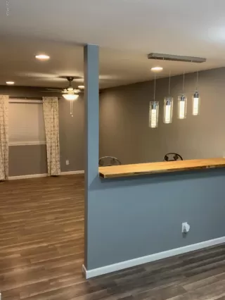 Photo #3: 6082418 Listing