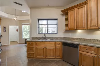 Photo #3: 6082470 Listing 