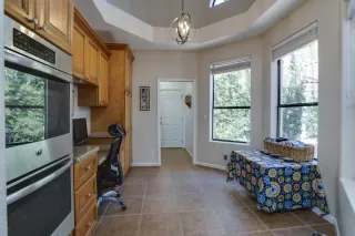Photo #5: 6082470 Listing 