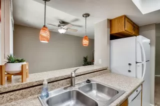 Photo #3: 6082512 Listing