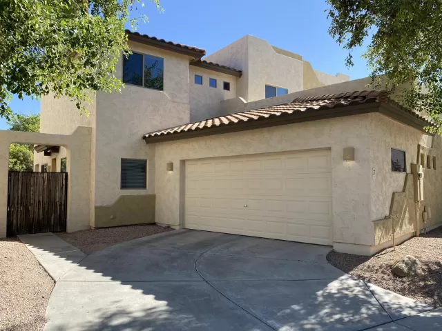 MLS: 6082618 Condo For Sale