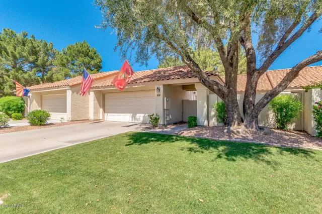 MLS: 6082694 Condo For Sale