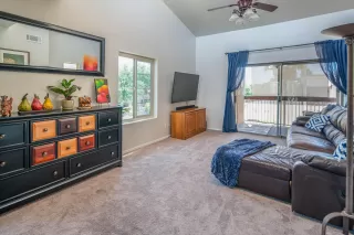 Photo #1: 6082888 Listing