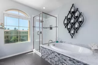Photo #6: 6082898 Listing 
