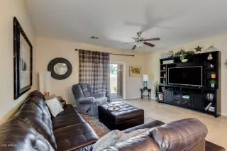 Photo #3: 6082997 Listing