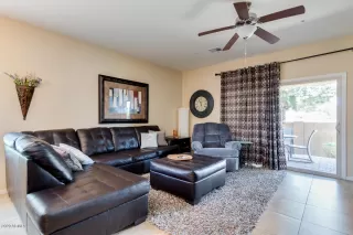 Photo #4: 6082997 Listing