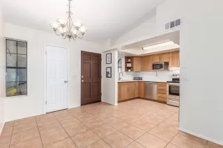 Photo #3: 6083018 Listing 