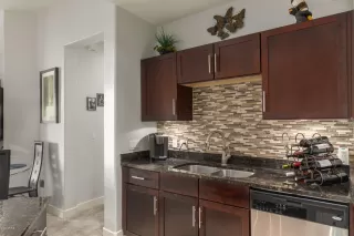 Photo #3: 6083107 Listing 