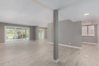 Photo #3: 6083425 Listing