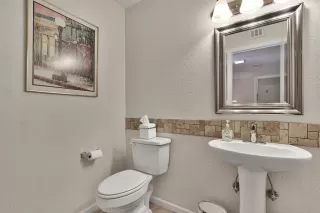 Photo #5: 6083427 Listing