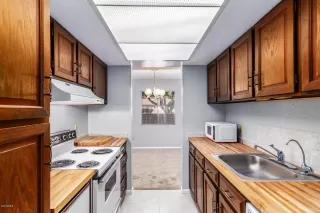 Photo #1: 6083570 Listing