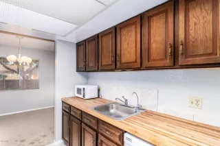 Photo #3: 6083570 Listing