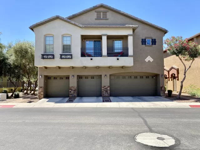 MLS: 6083640 Condo For Sale