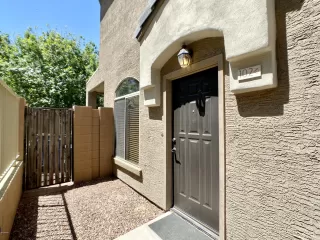 Photo #4: 6083640 Listing