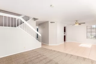 Photo #2: 6083778 Listing