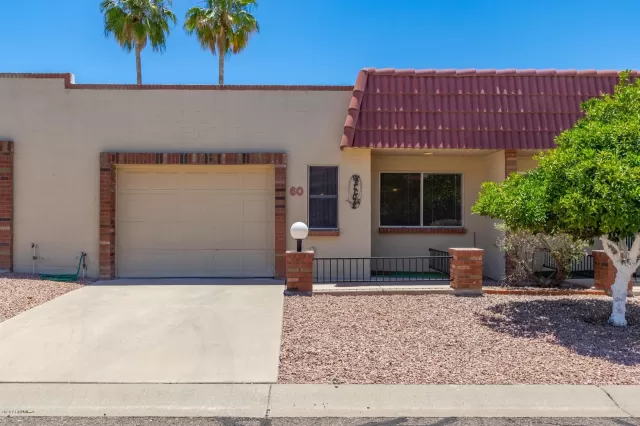 MLS: 6083812 Condo For Sale