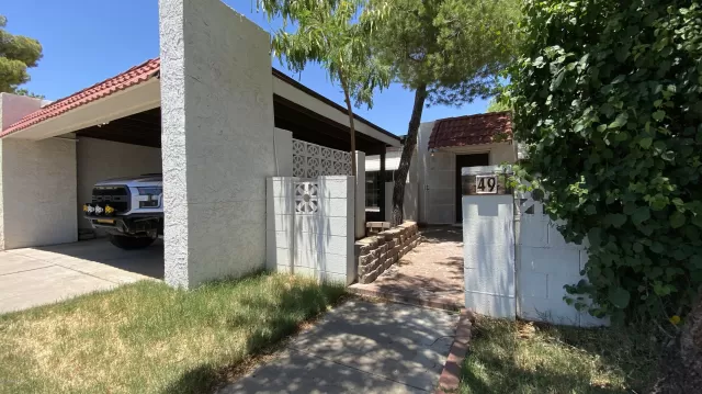 MLS: 6083869 Condo For Sale