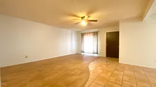 Photo #4: 6083869 Listing