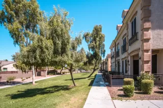 Photo #1: 6084066 Listing 