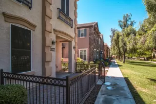 Photo #2: 6084066 Listing 