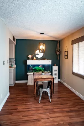 Photo #6: 6084089 Listing