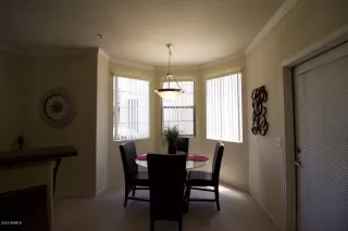 Photo #5: 6084829 Listing