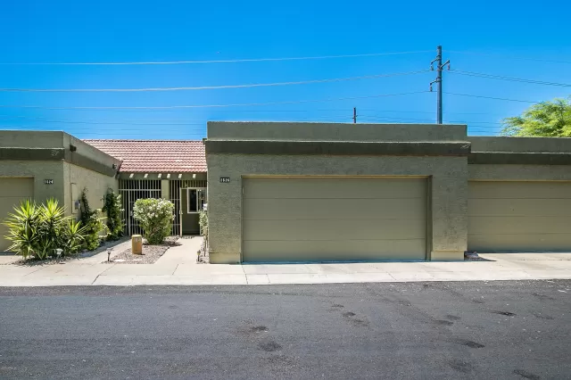 MLS: 6084895 Condo For Sale