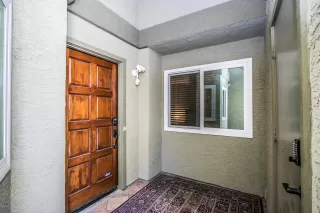 Photo #2: 6084895 Listing